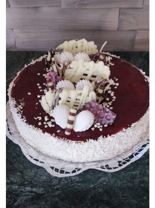 Meggyes-mákos Mascarpone Torta